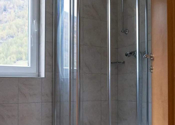 International House Mit Balkon Zw 2 * זולדן