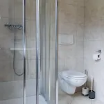 International House Mit Balkon Zw 2 Apartment *